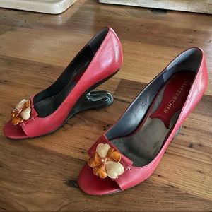 Shiatzy Chen sandals in orangey-red, size 7